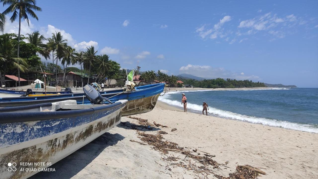 Hostal Estrellas Del Tayrona Playa Mendihuaca Guachaca 외부 사진