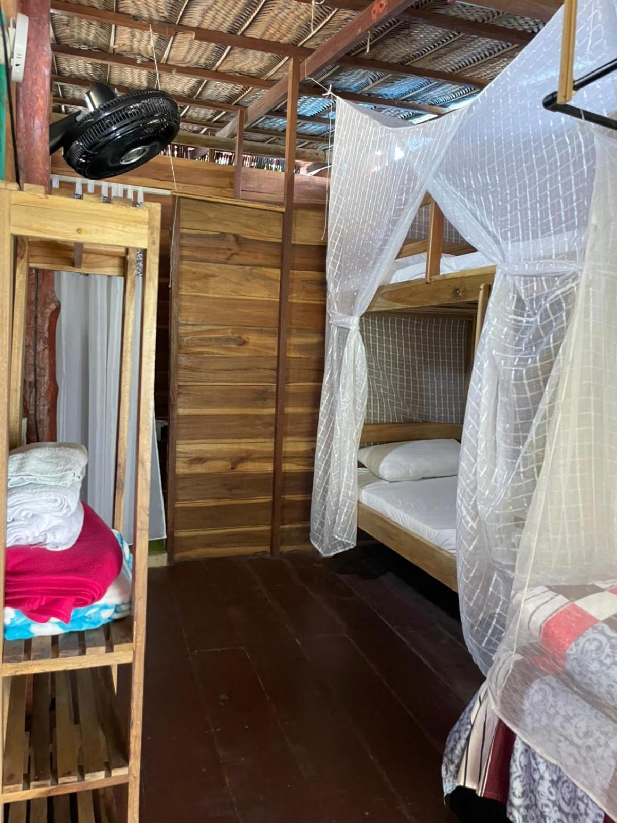 Hostal Estrellas Del Tayrona Playa Mendihuaca Guachaca 객실 사진